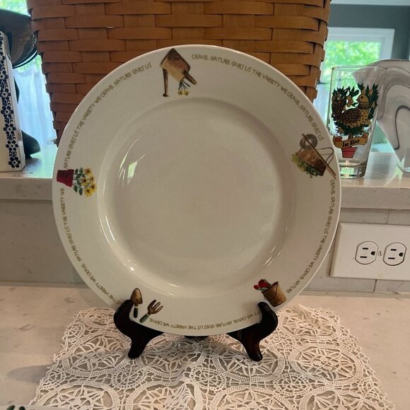 3 dinner plates of Thomson Pottery Pattern "My Garden" - Picture 2 of 5